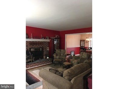 4944 Jackson Dr, Brookhaven, PA 19015 - photo 4