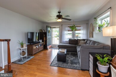 332 Brimmer Ave, New Holland, PA 17557 - photo 6