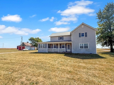 724 E 2600 Rd N, Penfield, IL 61862 - photo 2