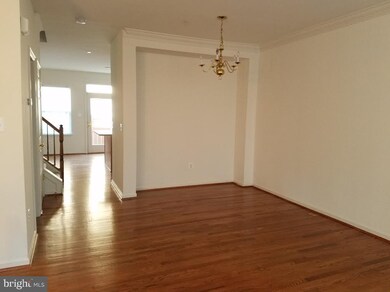 8054 Pennington Dr, Laurel, MD 20724 - photo 2