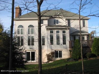 903 Parkview Rd, Moscow, PA 18444 - photo 2