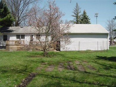 26909 Cook Rd, Olmsted Falls, OH 44138 - photo 2