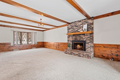 S14W31855 High Meadow Ln, Delafield, WI 53018 - photo 7