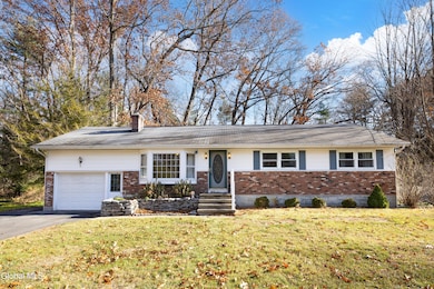 135 Juniper Dr, Ballston Spa, NY 12020 - photo 3