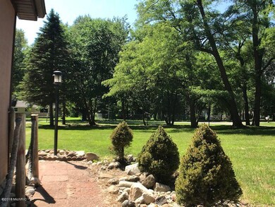 7 front yard
