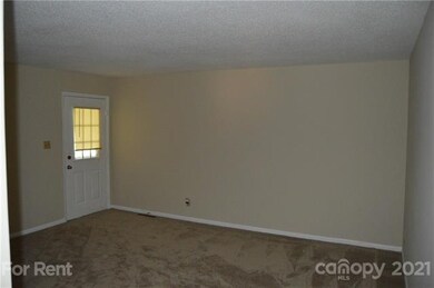 221 Kelly St, Statesville, NC 28677 - photo 5