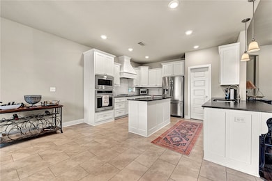 310 Ceola Ave, Tontitown, AR 72762 - photo 7