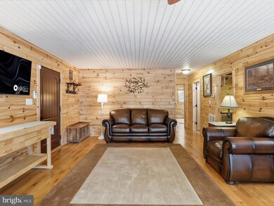 236 Teals Ln, Berkeley Springs, WV 25411 - photo 7