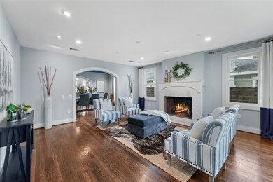 718 E 9th St, Houston, TX 77007 - photo 4