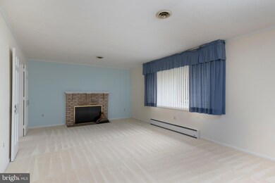 8030 Mckenstry Dr, Laurel, MD 20723 - photo 6