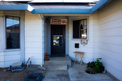 2024 Princeton Ct, Los Banos, CA 93635 - photo 2