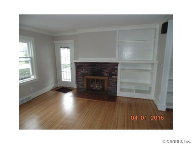 Living Room. artificial fireplace