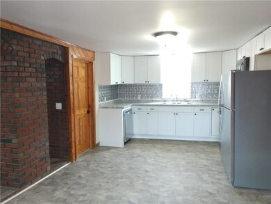 7 High St, Mechanic Falls, ME 04256 - photo 5