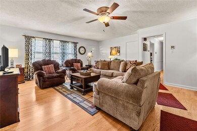 4912 Bluejay Dr, Greensboro, NC 27407 - photo 4