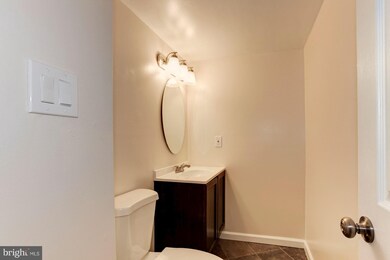 15260 Lodge Terrace, Woodbridge, VA 22191 - photo 4