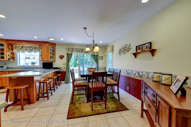 06Dining Area
