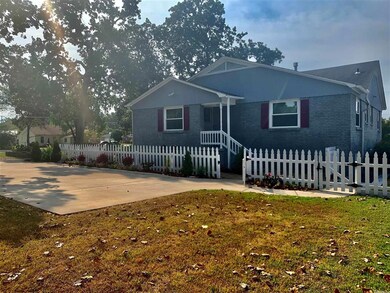 Rock gardens, cobblestone paths lined with plants
