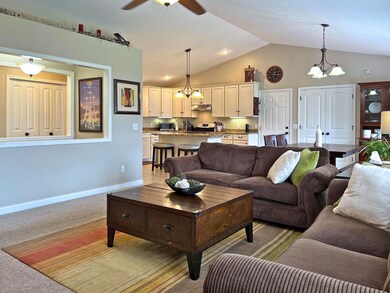 6812 Shady Grove Street Living Room 3