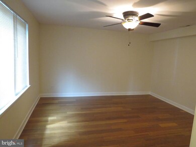 119 Echelon Rd unit 1, Voorhees, NJ 08043 - photo 4