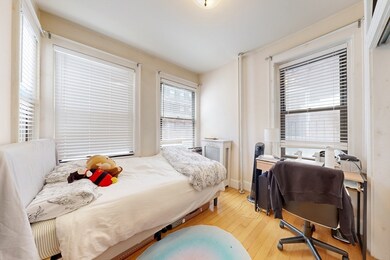 75 Burbank St unit 201, Boston, MA 02115 - photo 7