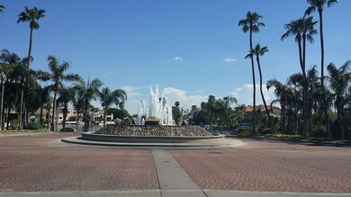 A2 The Islands fountain