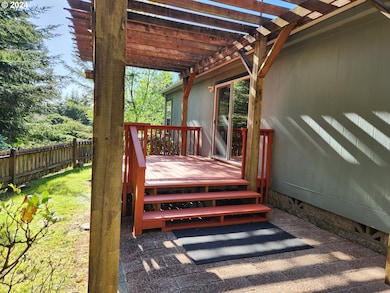 1675 Kristi Loop, Lakeside, OR 97449 - photo 6