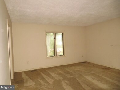 11116 Valley Heights Dr, Owings Mills, MD 21117 - photo 5