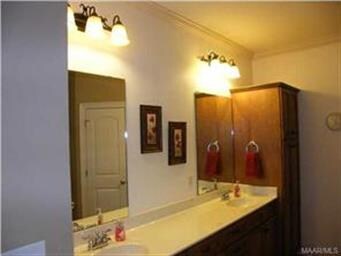 MASTER BATH DBL VANITIES
