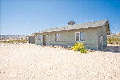 4588 Avenida la Flora Desierta, Joshua Tree, CA 92252 - photo 3