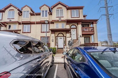 305 Michaels Ct, Woodbridge, NJ 07095 - photo 3