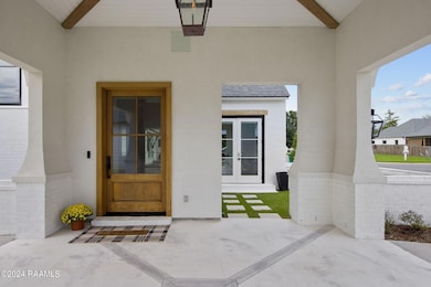5-web-or-mls-203 Shadow Bend Dr-5