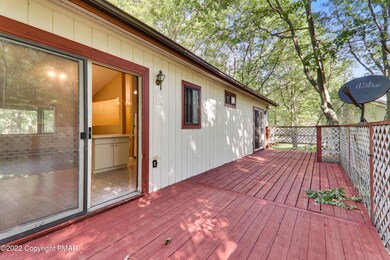 15 Pointe St, Mount Pocono, PA 18344 - photo 4