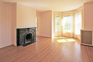 94 Lessey St, Amherst, MA 01002 - photo 4