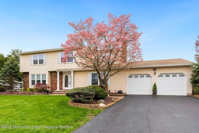 15 Cypress Ln, Marlboro, NJ 07746 - photo 2