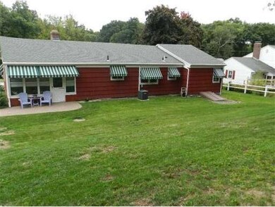 29 Stoneleigh Rd, Worcester, MA 01606 - photo 3