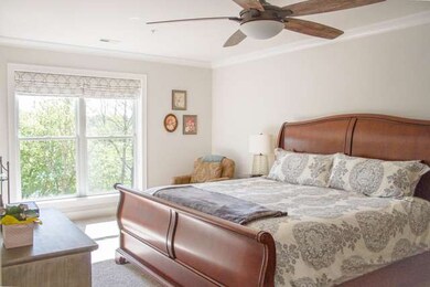 132 N Water St unit 202, Batavia, IL 60510 - photo 6