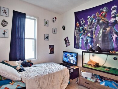 22 Lyon St, Fall River, MA 02721 - photo 4