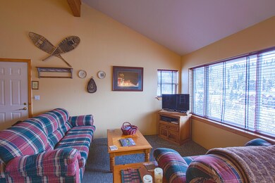 Livingroom3