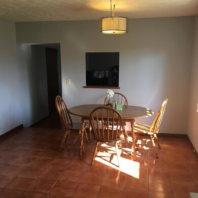 Eat in kitchen area
