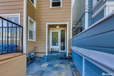 1623 Vallejo St unit 2, San Francisco, CA 94123 - photo 2