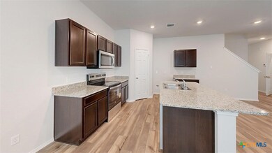 370 Dobson Dr, Killeen, TX 76542 - photo 6