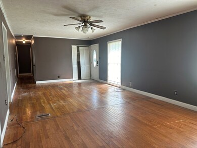 307 Hillside Dr, Sylvester, GA 31791 - photo 4