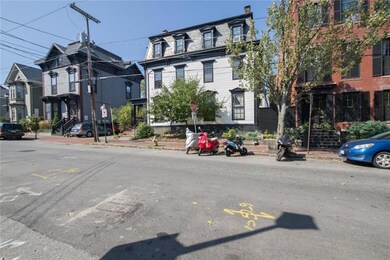 23 Pine St unit 4, Portland, ME 04102 - photo 2