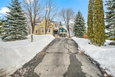 Street view. One lot, 2 homes.