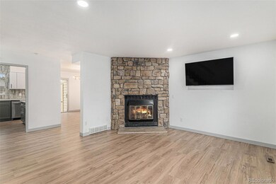 1649 S Ivory Cir unit E, Aurora, CO 80017 - photo 4