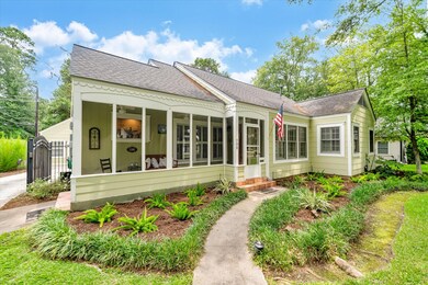 706 W 42nd St, Houston, TX 77018 - photo 5