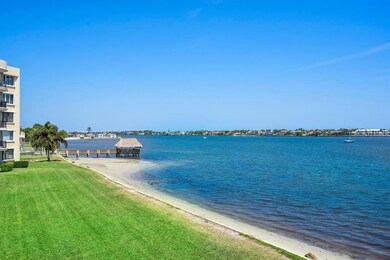 37 S Lakeshore Dr, Hypoluxo, FL 33462 - photo 7