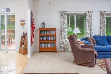 Living Room_DMD_3705-SMALL