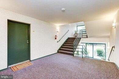 8002 Valley Manor Rd unit 2B, Owings Mills, MD 21117 - photo 3