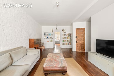 250 E 25th St, Brooklyn, NY 11226 - photo 2